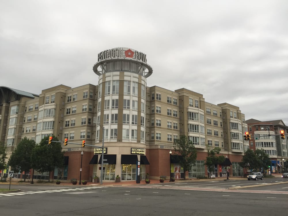 Pentagon Row Has S Restaurants A Spa An Ice Rink And Photo Of Pentagon Row Arlington Va United States Has S