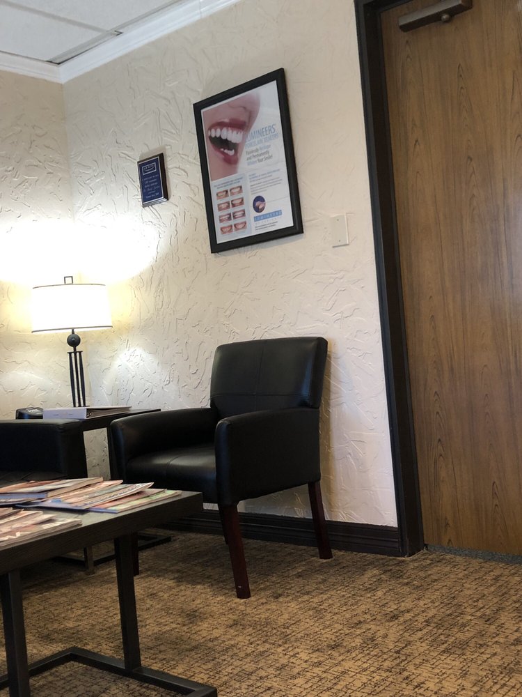 image of business David R Gordon DDS PC