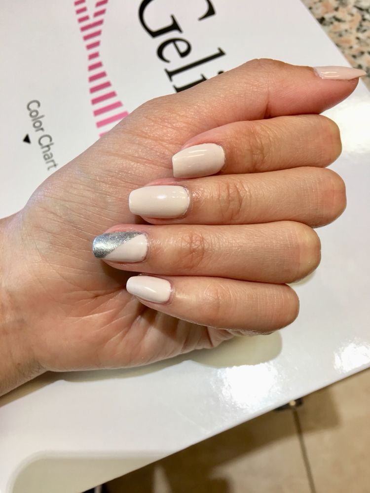 Francis Nails 112 Photos & 77 Reviews Nail Salons 1815 4th St