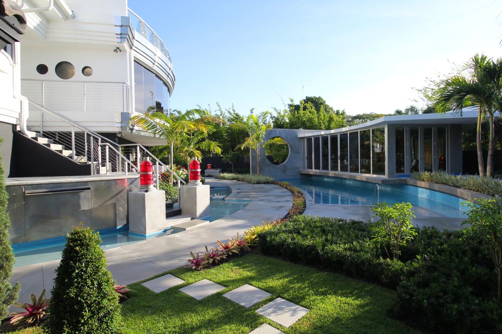 Jaguar Garden Designs