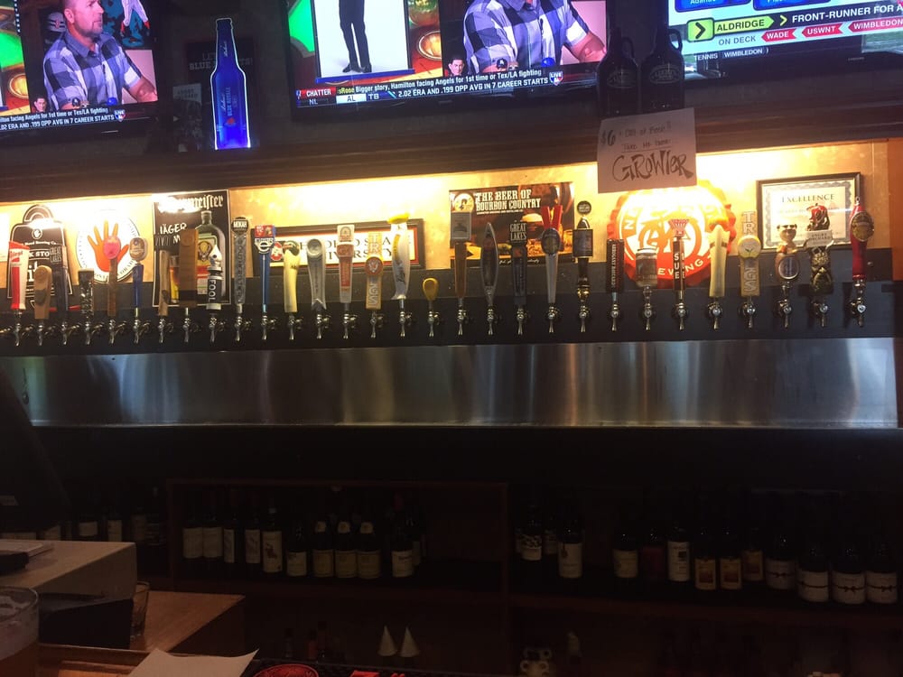 Lucky’s Grille & Billiards 25 Photos & 42 Reviews American