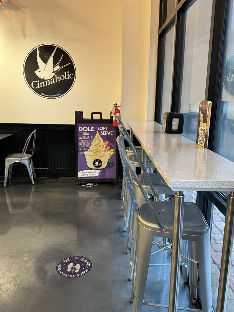 Cinnaholic
