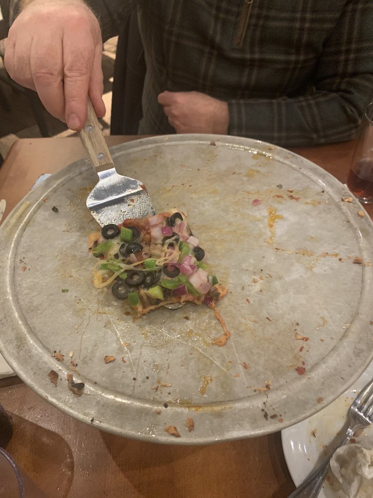 Park Avenue Pizza Company Pub & Restaurant