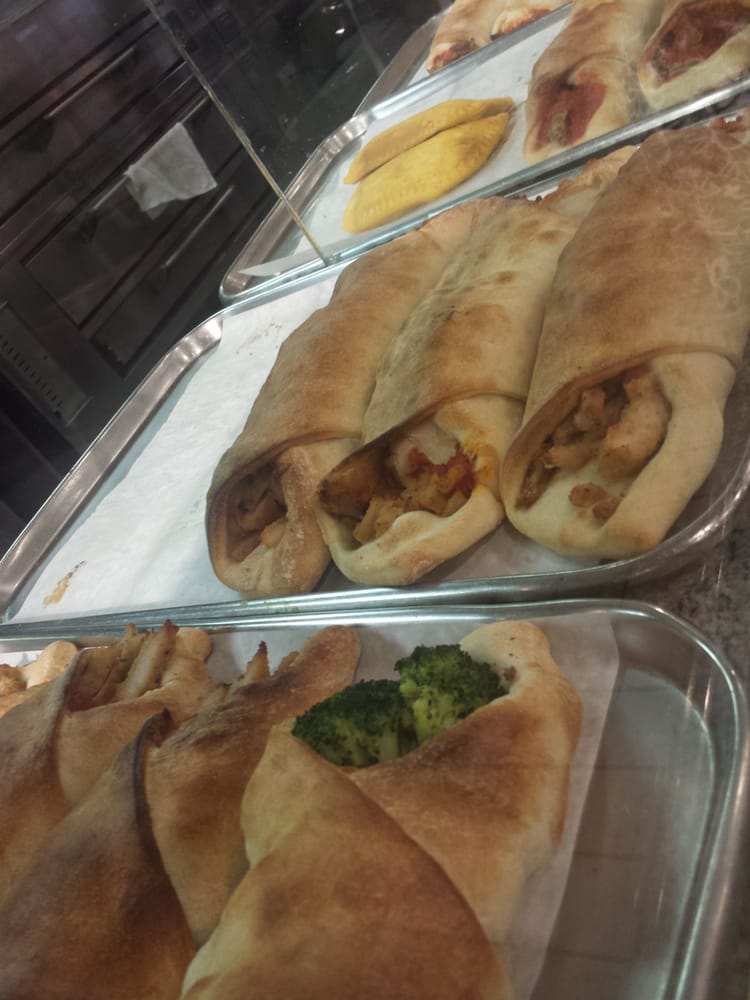 Rosa’s Pizza 61 Photos & 176 Reviews Pizza Ridgewood Ridgewood