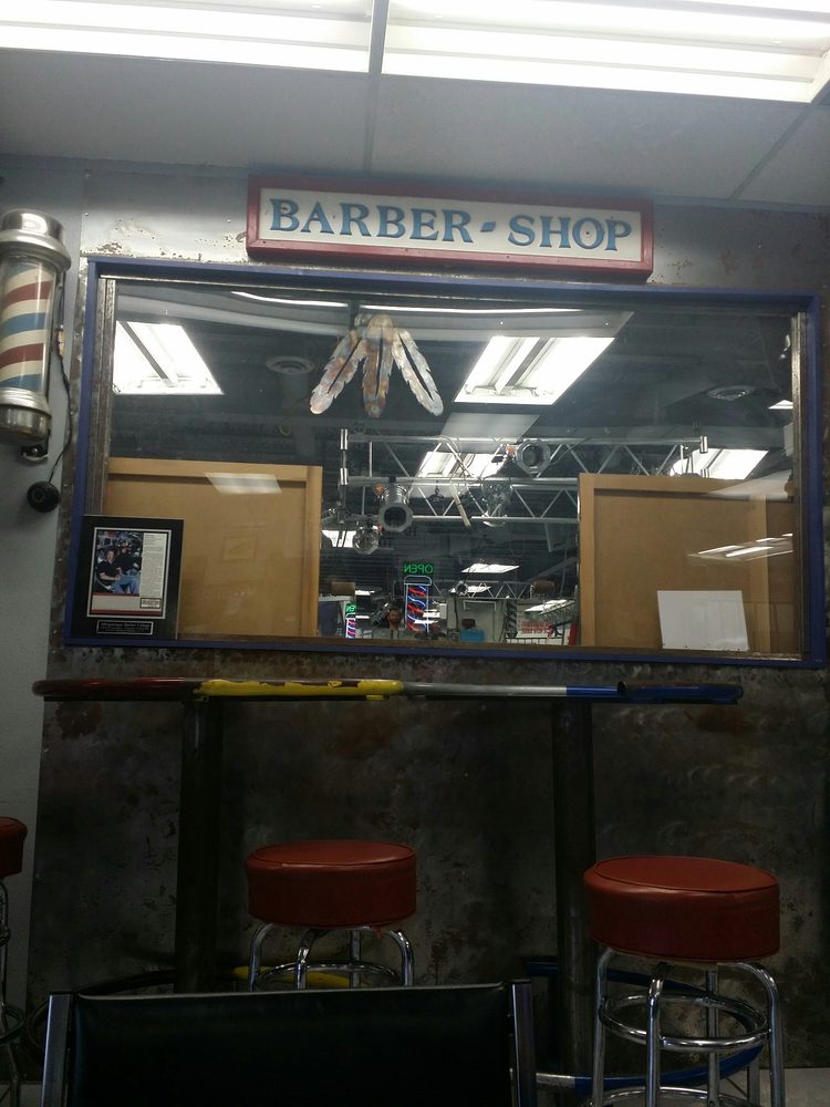 Albuquerque Barber College Cosmetology Schools 601 San Pedro Dr NE