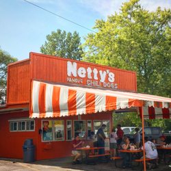Netty S Chili Dogs 16 Photos 32 Reviews Hot 9410 E Photo Of Netty S Chili Dogs Lakeside Marblehead Oh United States