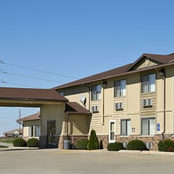 Super 8 By Wyndham Cameron 11 Reviews Hotels 1710 N Walnut Photo Of Super 8 By Wyndham Cameron Mo United States