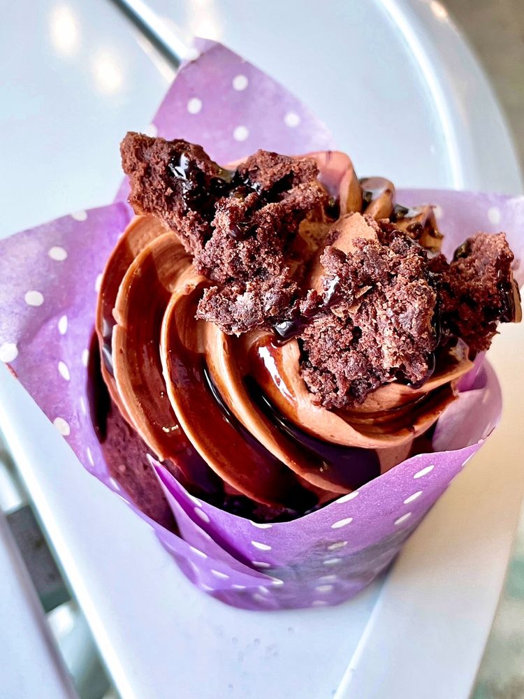 Easy Peasy Decadent Desserts