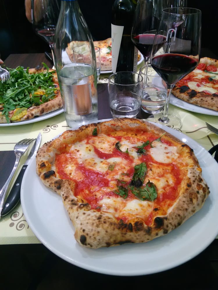 Gennaro Esposito 14 Photos & 16 Reviews Pizza Via Passalacqua 1G