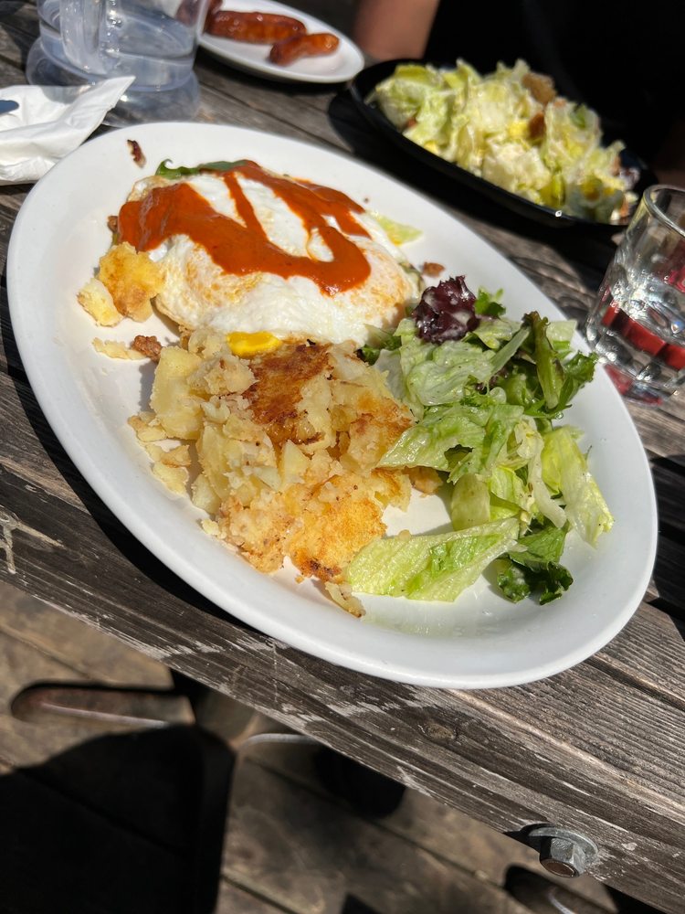 KOS Restaurant