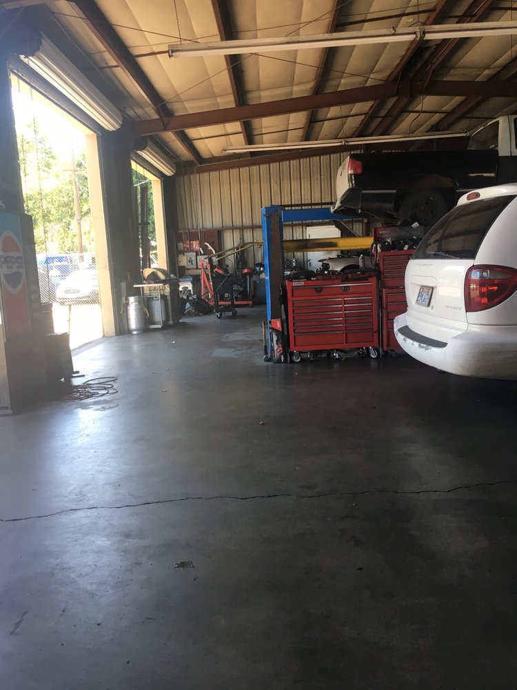 TNT automotive and exhaust repair