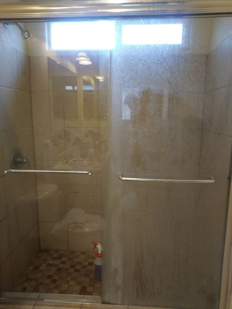 Soap S Waterstain Remover I Can Make Your Shower Doors Look Photo Of Jessica S Cleaning Services Stockton Ca United States Soap
