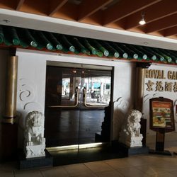 Royal Garden Chinese Restaurant Closed 766 Photos 322 Reviews Photo Of Royal Garden Chinese Restaurant Honolulu Hi United States Front