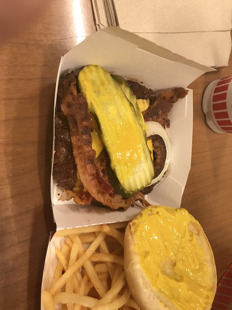 Freddy's Frozen Custard & Steakburgers