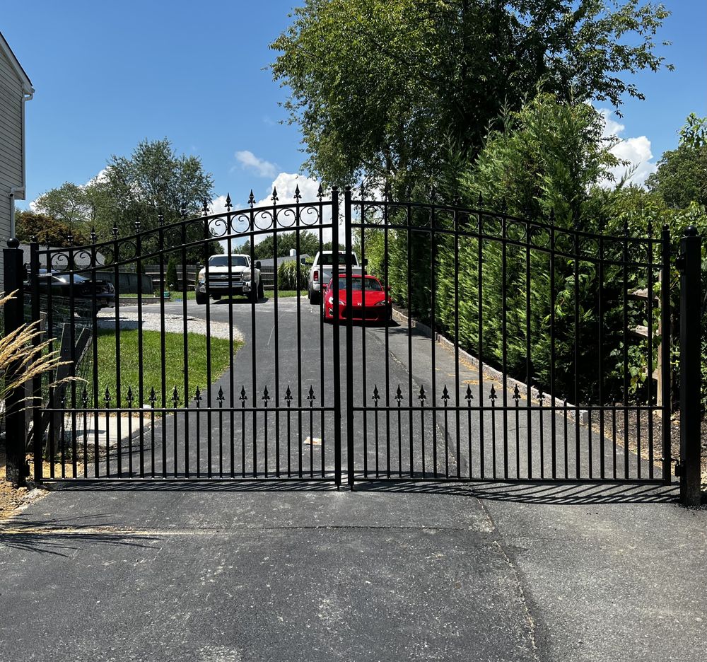 Jannuzzio Fences & Gates