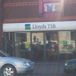Lloyds Tsb Banks Credit Unions 1 4 The Globe Centre Cardiff