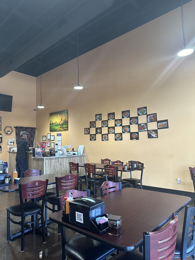 Sukhothai Thai Restaurant Express III