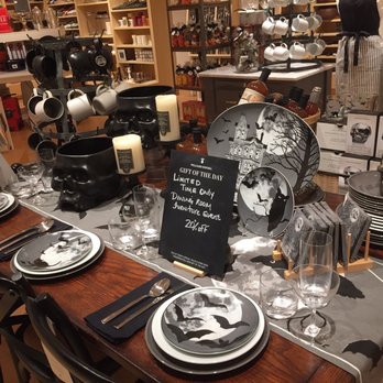 Williams Sonoma Closed 57 Photos 10 Reviews Kitchen Bath Photo Of Williams Sonoma Virginia Beach Va United States
