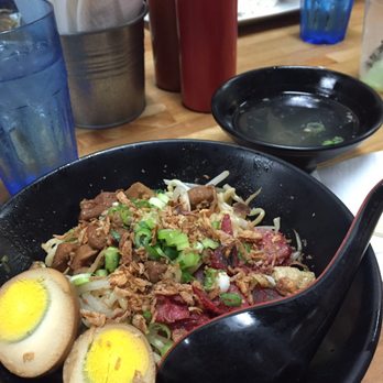 Borneo Kalimantan Cuisine  1070 Photos  436 Reviews  Indonesian  19 South Garfield Ave 