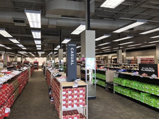 Vaughan Opry Mills Nike Store Concord Mills Mall Rack Room Shoes