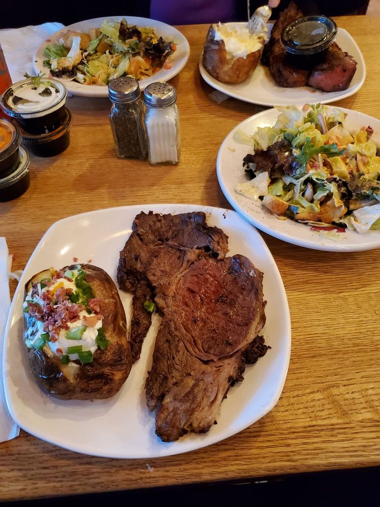 Copper Penny Grill - Lake Hickory