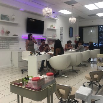 Sugar Coated Nail Bar 217 Photos 88 Reviews Salons Sugar Coated Nail Bar 217 Photos 88 Reviews Salons 18961 Ventura Blvd Tarzana Los Angeles Ca Phone Number Yelp