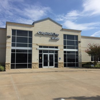capital one bank banks credit unions 1110 e southlake blvd capital one bank customer service