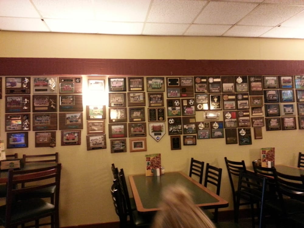 The Encinitas Little League Ayso Pop Warner Hall Of Fame Yelp Photo Of Round Table Encinitas Ca United States The Little