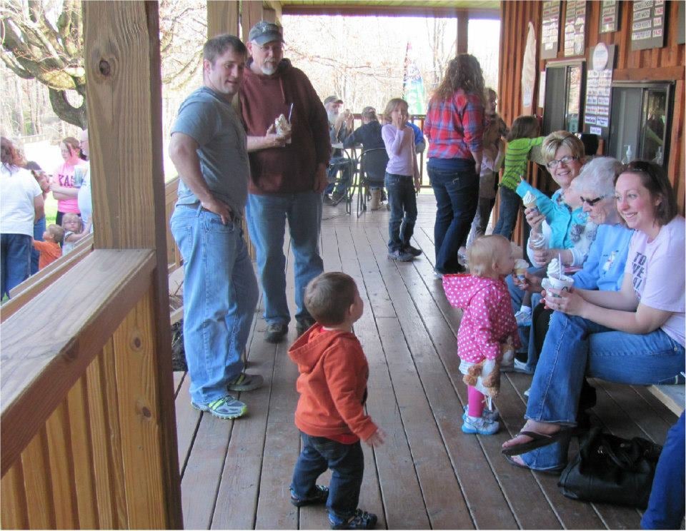 Country Pines Ice Cream Shop