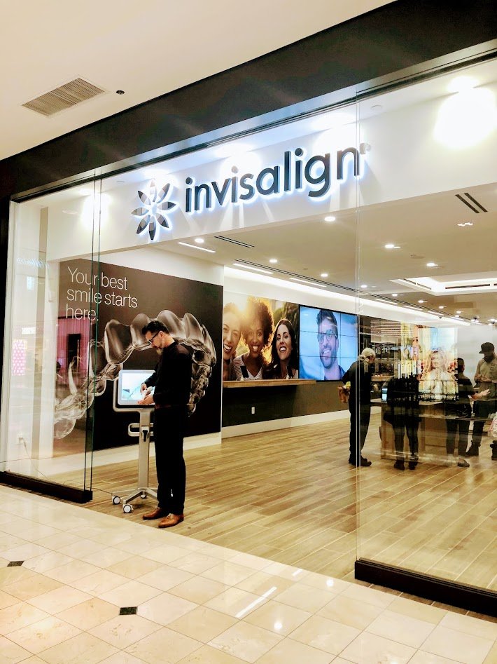 Invisalign Store - Westfield Montgomery