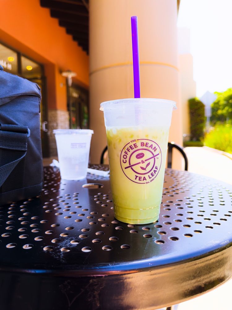 The Coffee Bean & Tea Leaf