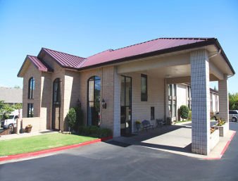 Super 8 by Wyndham Branson/Andy Williams Theatre