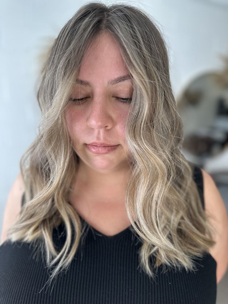 Steel Magnolia Salon