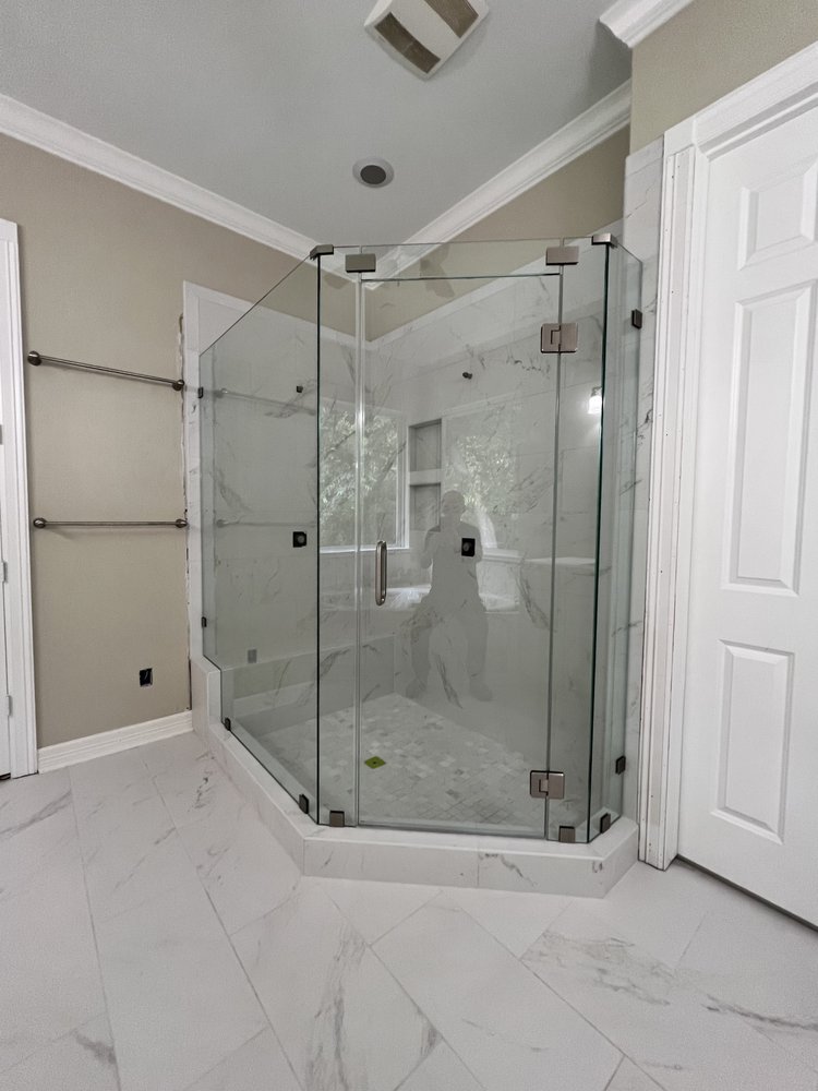 image of business Century Glass and Interiors