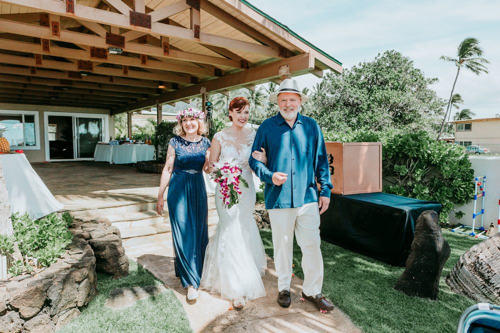 Lin’s Lei Shop 121 Photos & 111 Reviews Florists 1017 Maunakea St, Chinatown, Honolulu, HI