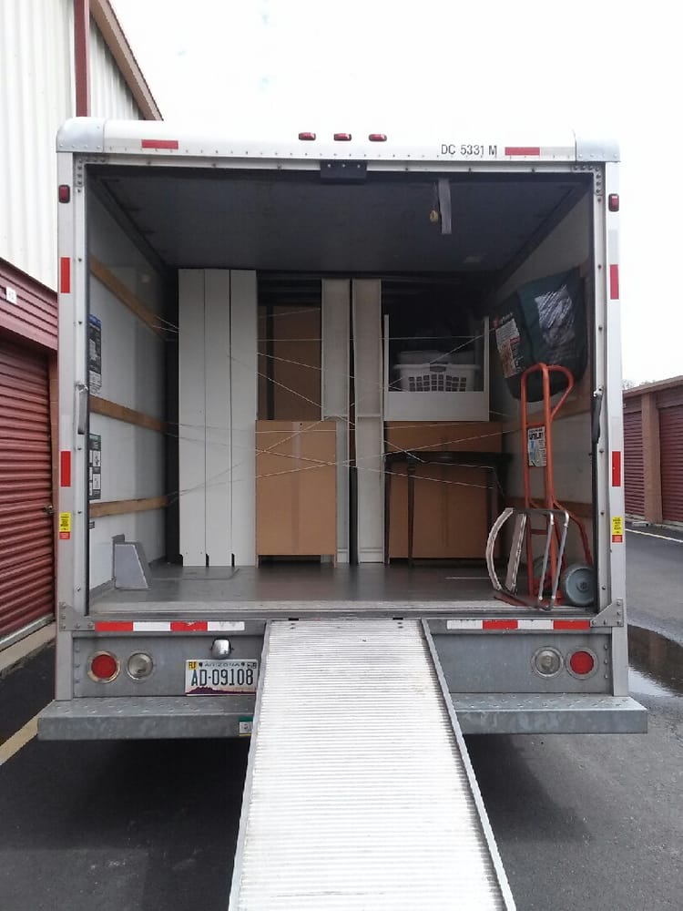 Pat's Mighty Movers