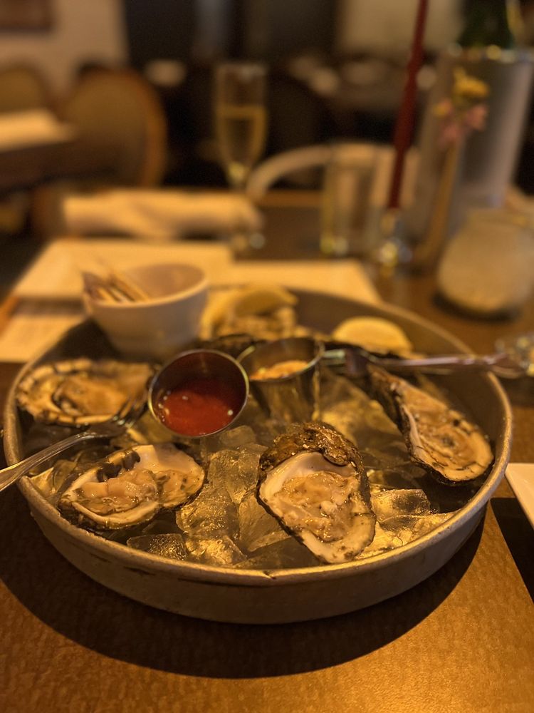 Basin Seafood & Spirits