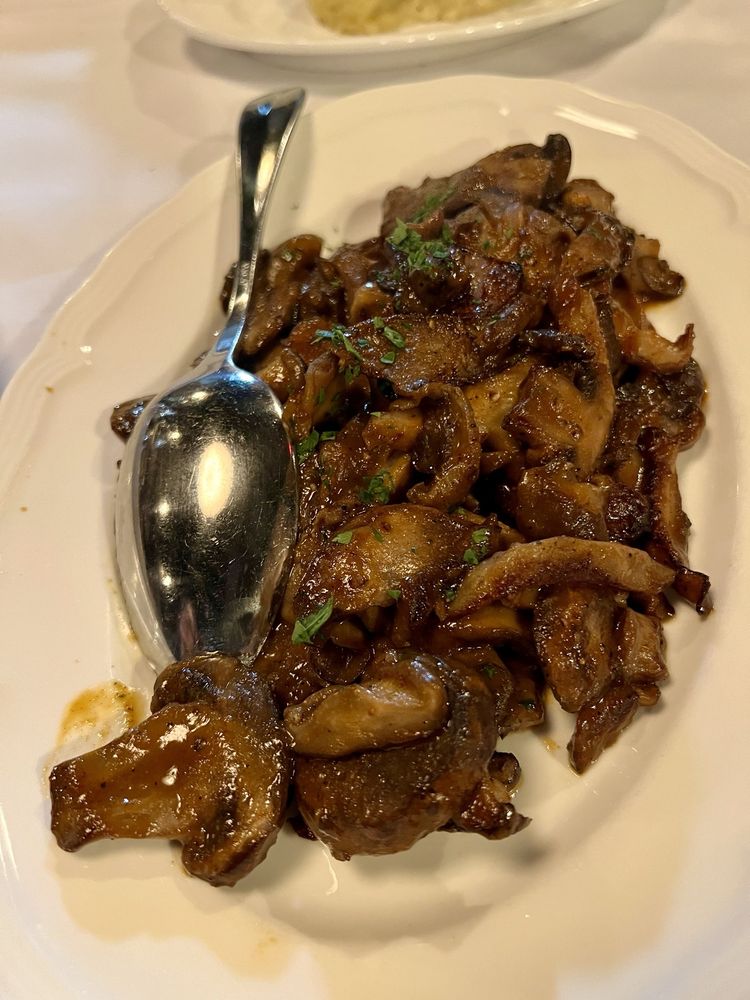 Frankos Italian Steakhouse