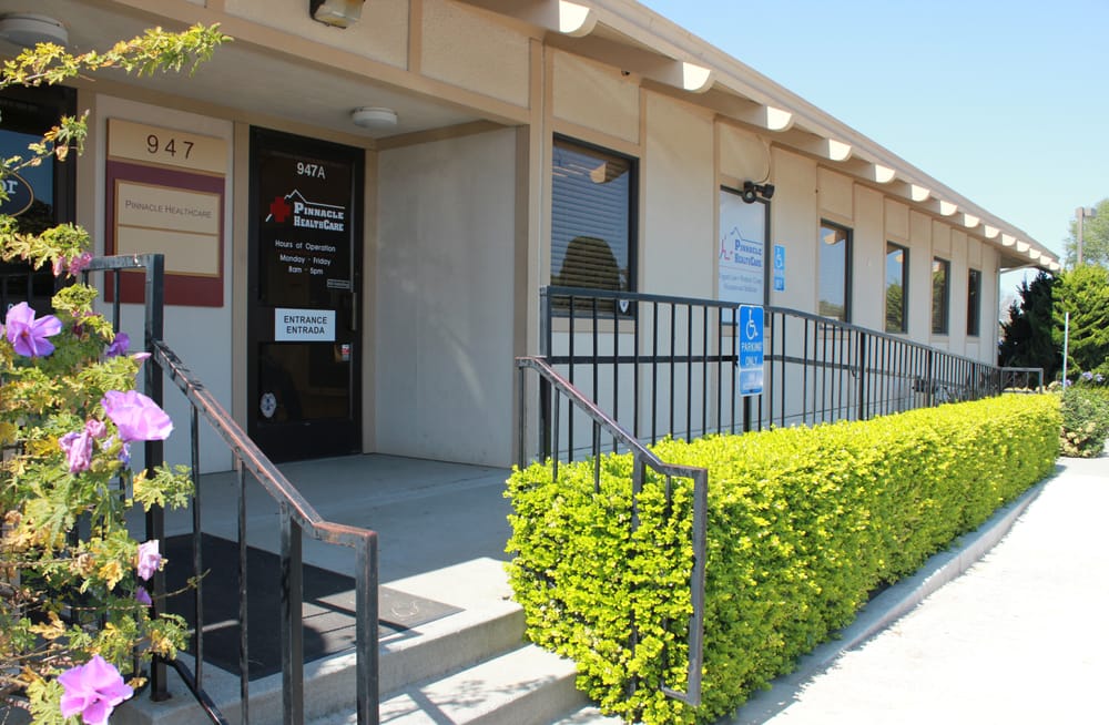 Pinnacle HealthCare Doctors 947 Blanco Cir, Salinas, CA Phone