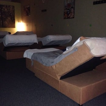 massage 18 15 photos 29 reviews massage 4780 n peck rd el massage18