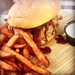 Beach Pit Bbq Order Online 280 Photos 557 Reviews Barbeque Photo Of Beach Pit Bbq Costa Mesa Ca United States