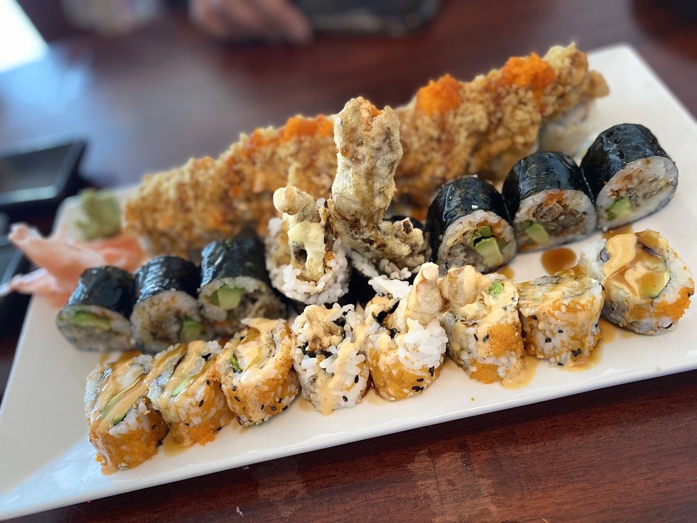 Baitong Thai & Sushi Restaurant Baitong Thai & Sushi Restaurant