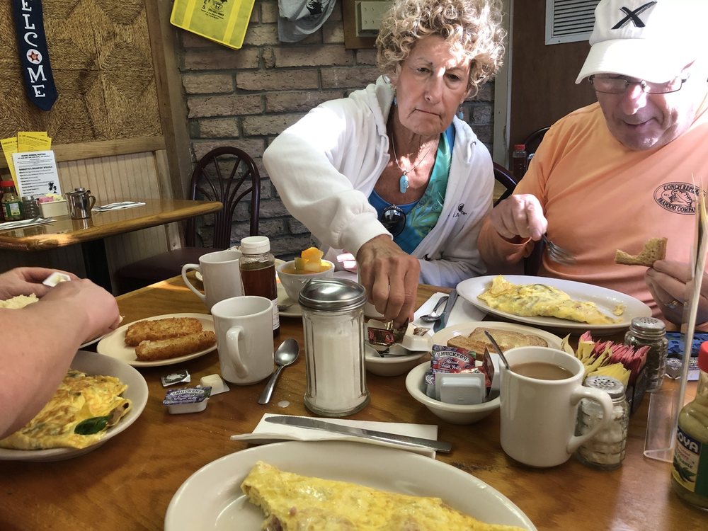 Harriette’s Restaurant 309 Photos & 470 Reviews Breakfast & Brunch 95710 Overseas Hwy, Key