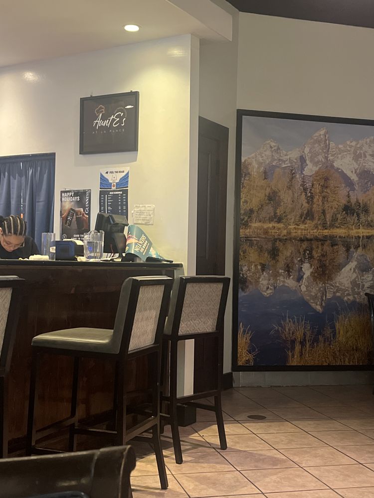 Aunt E’s Southern Cuisine