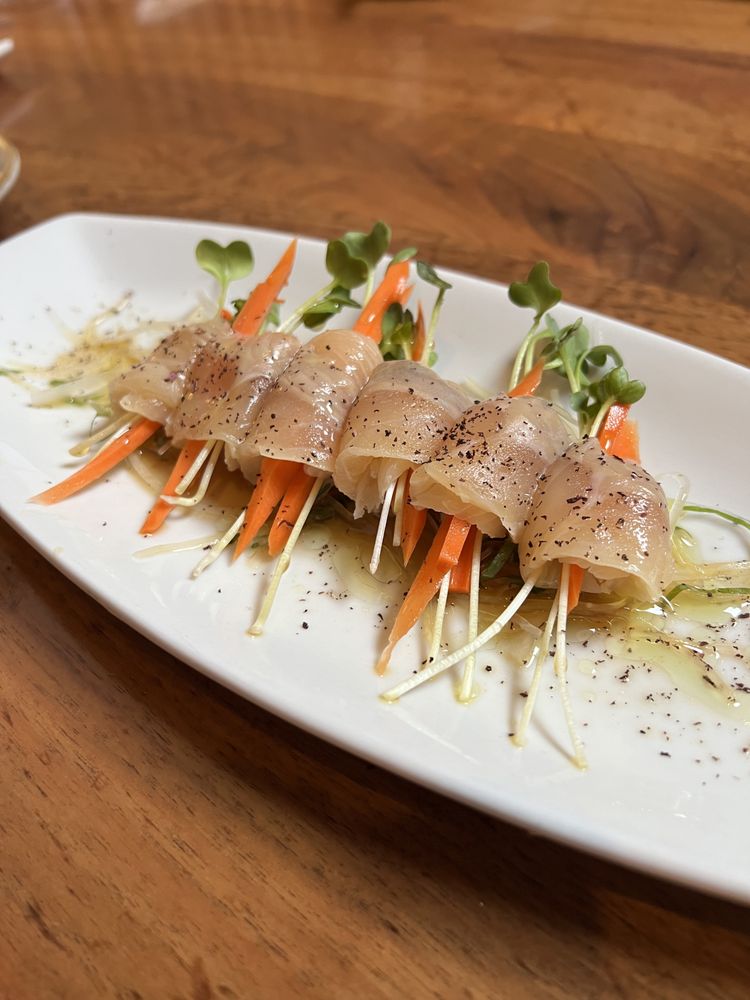 Mashiko Japanese Restaurant & Sushi Bar