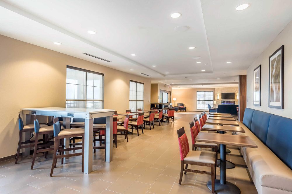 Comfort Inn & Suites Sidney I-80