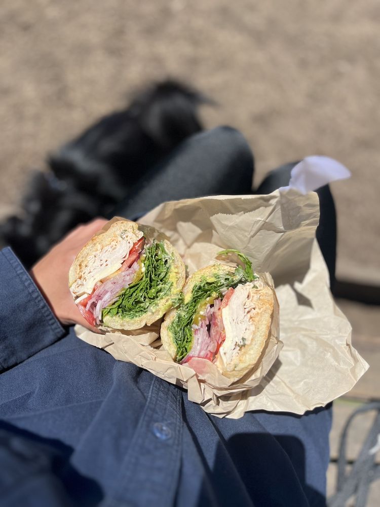 Lucinda's Deli & More