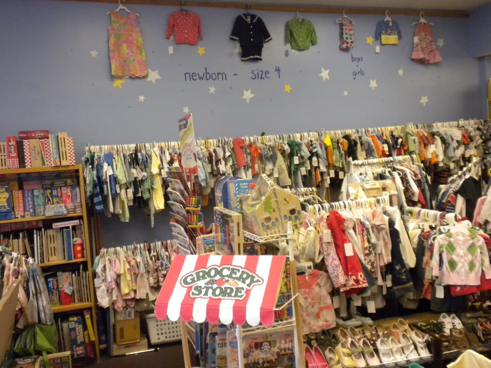 Small Change Consignments & Crafts