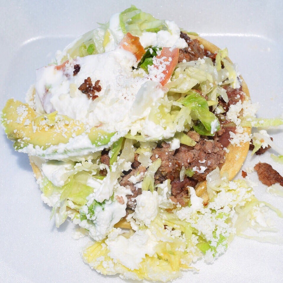 Coco Bongo Bar And Grill