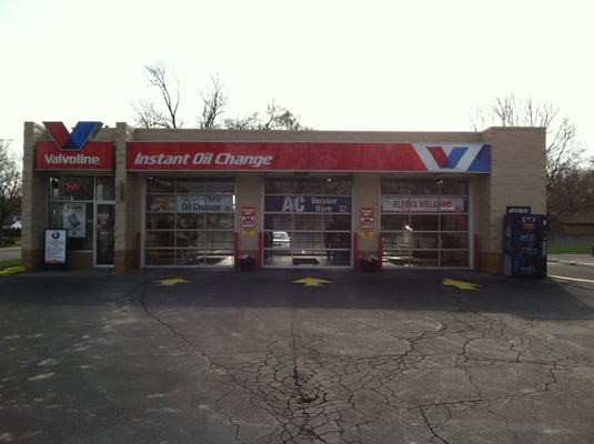 valvoline instant oil change 2905 s telegraph rd dearborn mi auto valvoline store